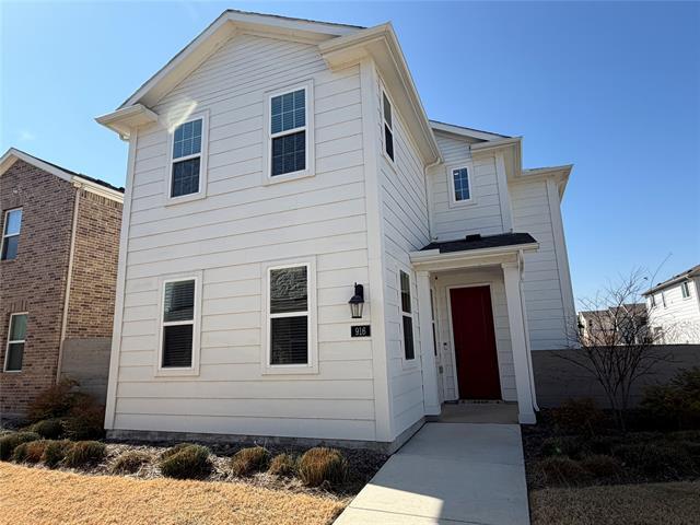 Building Photo - 916 16th St