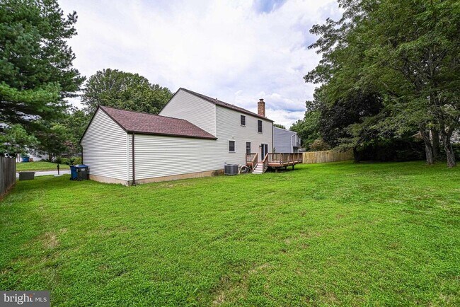 Building Photo - 3381 Monarch Ln