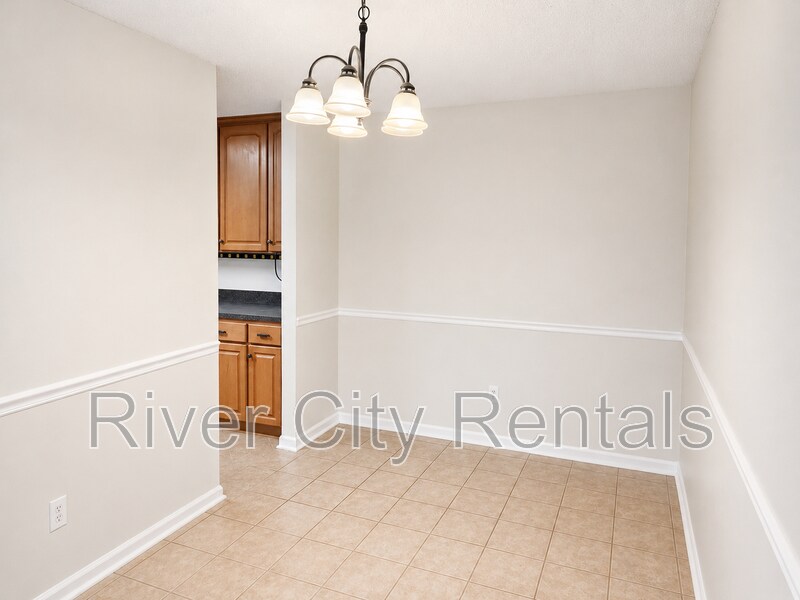 Building Photo - 849 Candleknoll Ln