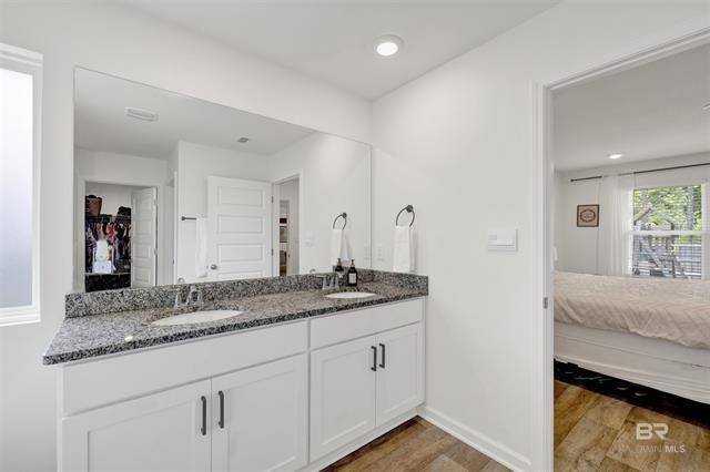 Building Photo - 11113 Elemis Dr
