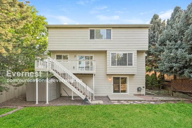 Building Photo - 16241 Bluebonnet Dr
