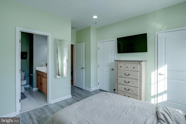 Building Photo - 14 Tylers Ct