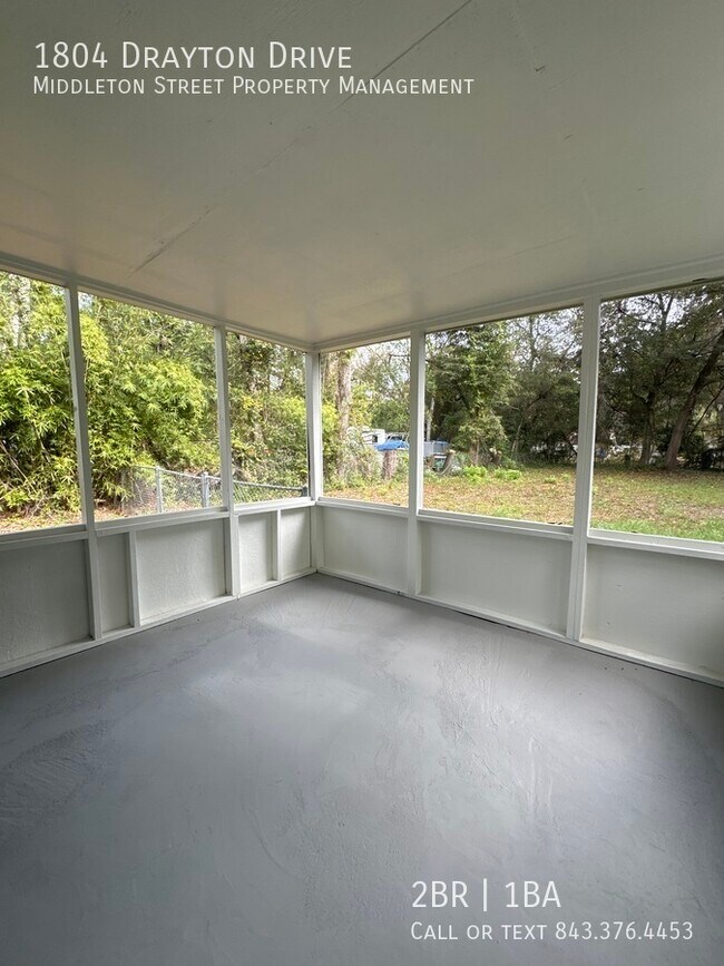 Building Photo - 1804 Drayton Dr