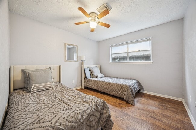 Building Photo - 13107 Tall Forest Dr