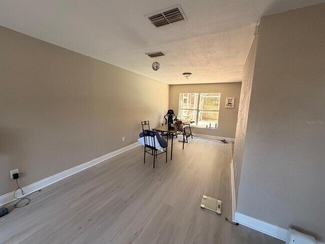 Building Photo - 4703 Alexis Dr
