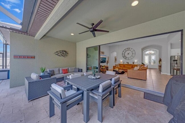 Building Photo - 13818 Moonstone Canyon Dr