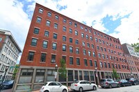 Building Photo - 99 Fulton St