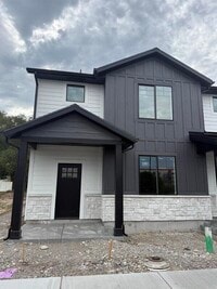 Building Photo - 138 N 400 W