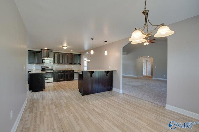 Building Photo - 512 Summer Cove Cir NW