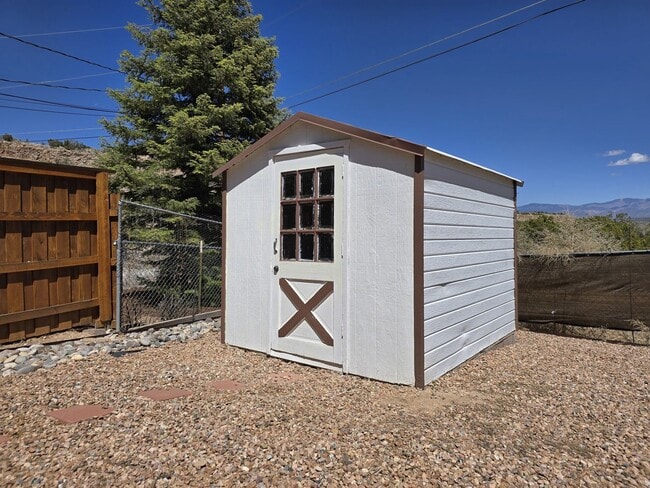 Building Photo - 346 Kayenta Dr