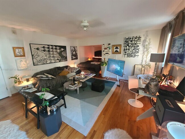 Building Photo - 1308 Drexel Ave