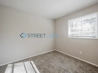 Building Photo - 2230 Danbury Dr