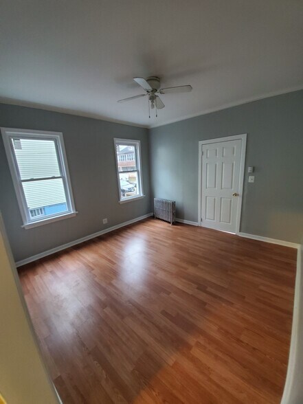 Building Photo - 124 E 32nd St