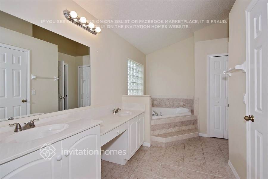 Building Photo - 1699 Rustic Way