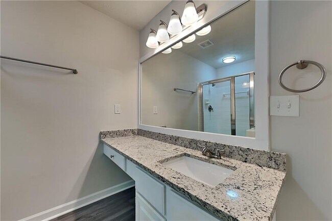 Building Photo - 3960 Windy Shore Dr