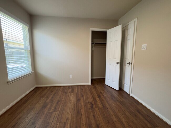 Building Photo - 15126 Winter Meadow Ct