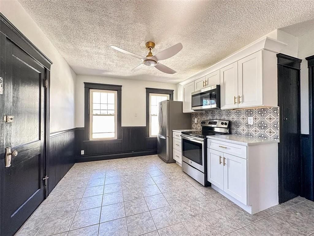 Building Photo - 48 Waltham St