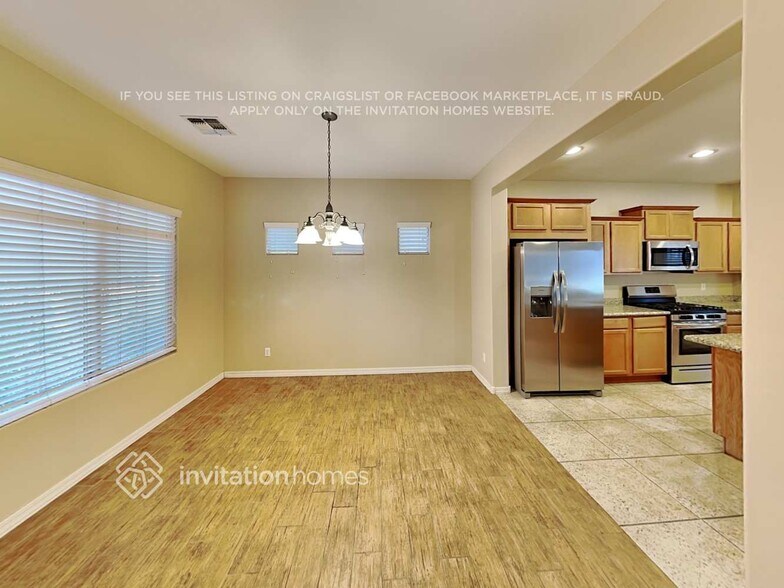 Building Photo - 11058 E Sentiero Ave