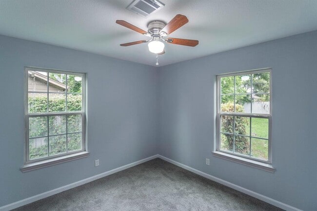 Building Photo - 4118 Groton Dr