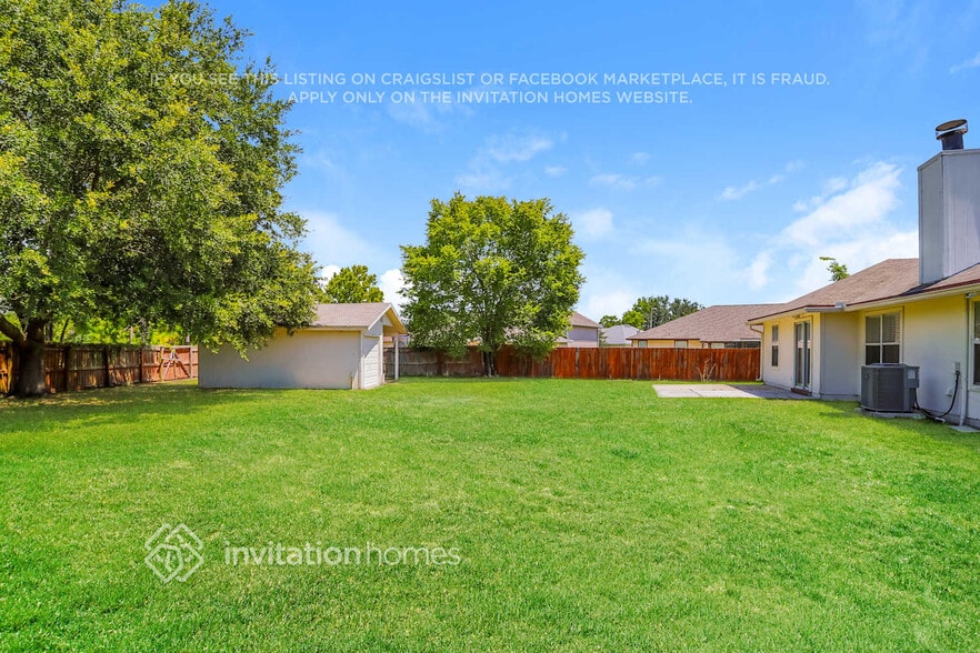 Building Photo - 2504 Serene Ct