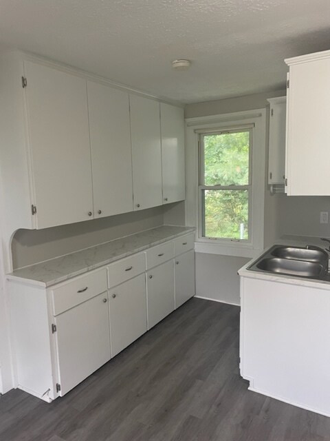 Primary Photo - 2786 Hudson Dr