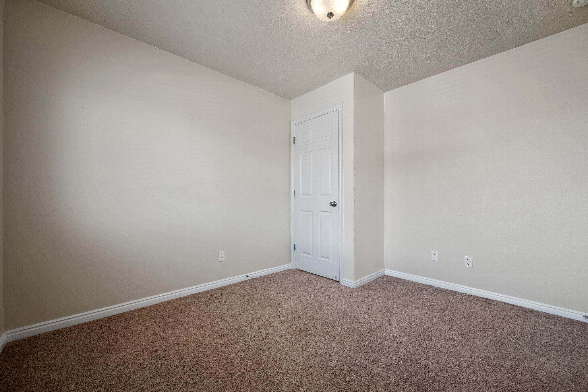 Bedroom 2 - 3585 E Rock Creek Rd #11