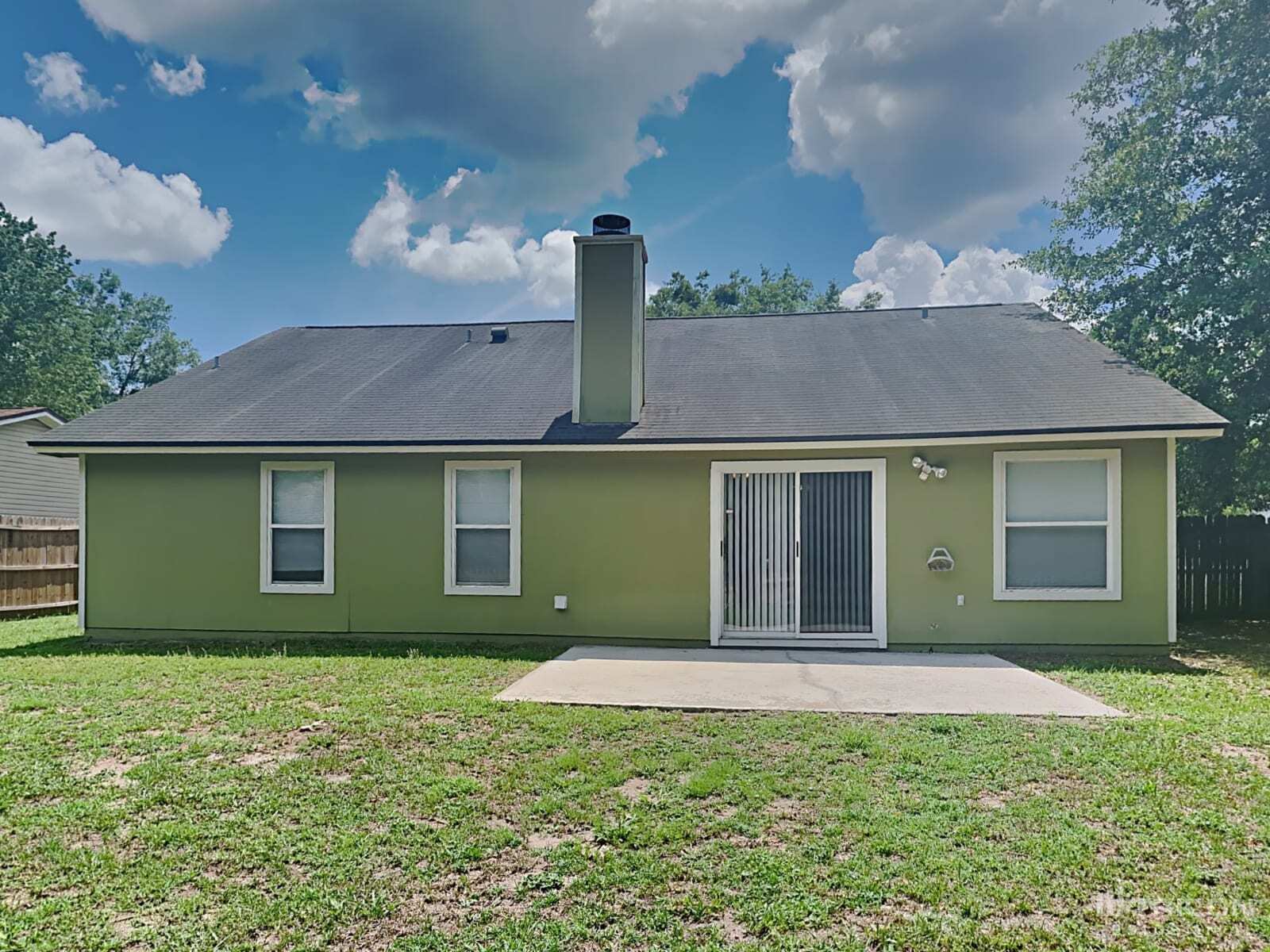 Building Photo - 8163 Teaticket Dr