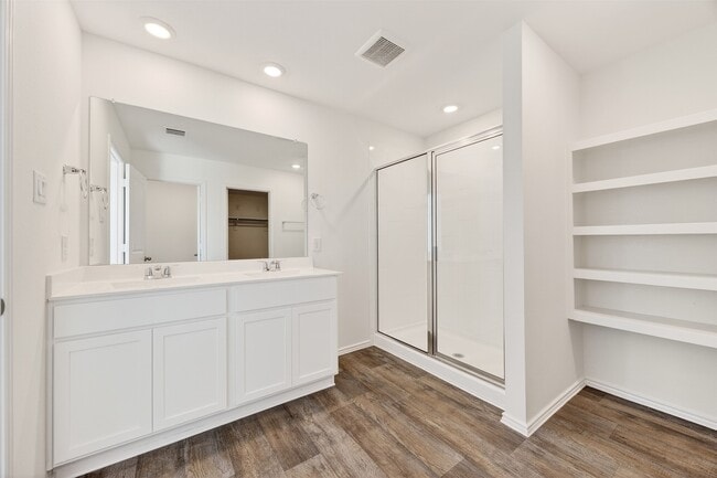 Building Photo - 3710 Marino Mile Dr