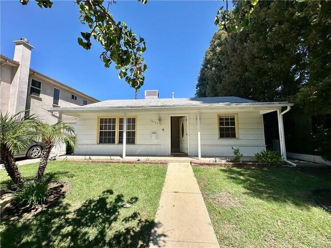 Building Photo - 18263 Valley Vista Blvd