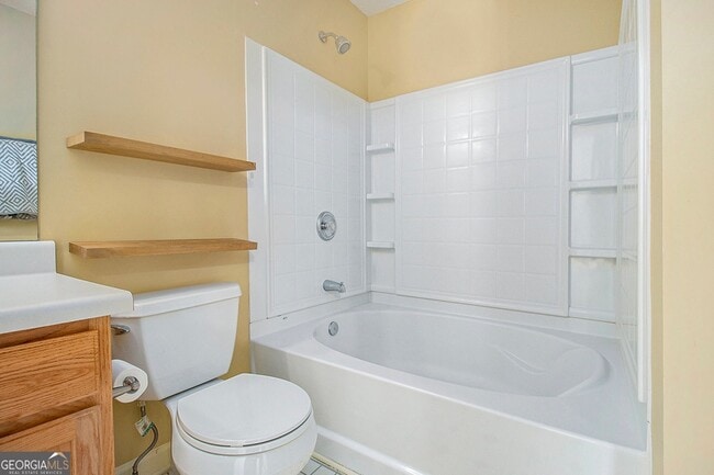 Building Photo - 2781 Parkway Cove