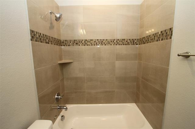 Building Photo - 2300 Southwick Dr