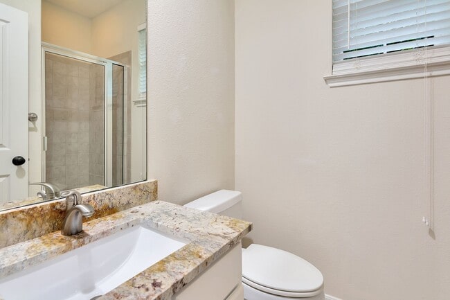 Building Photo - 31 Middle Gate Pl