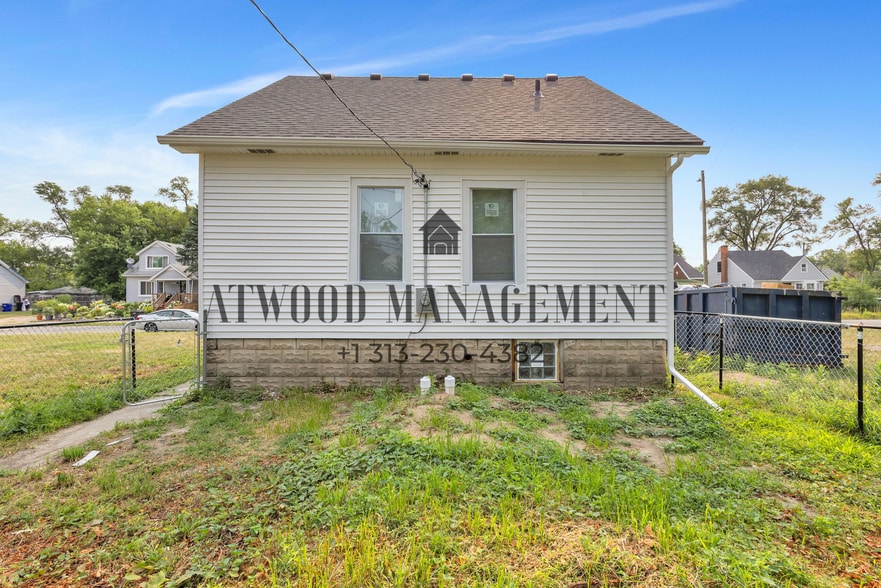 Building Photo - 16665 Tuller St