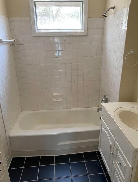 Bathroom #2 - 1 Traymore St