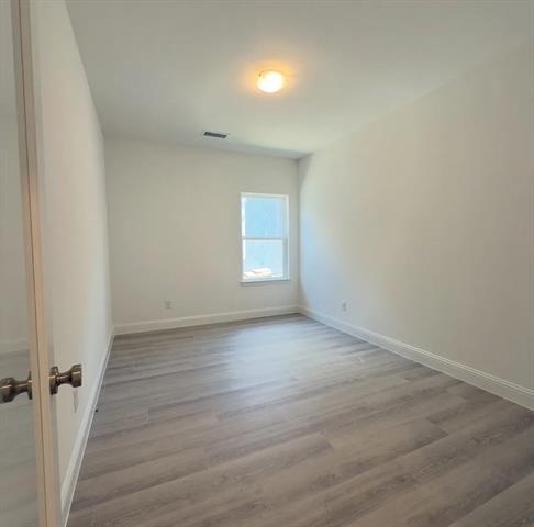Building Photo - 2114 Bloomsbury Ln