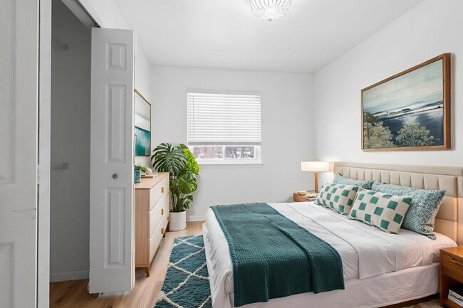 Building Photo - 655 Ferndale Ave