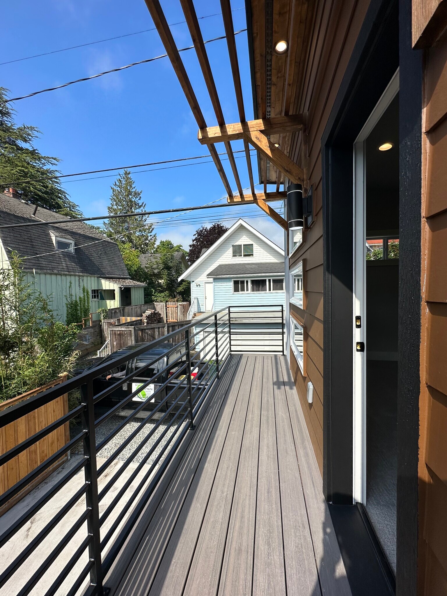 Building Photo - 5509 Brooklyn Ave NE