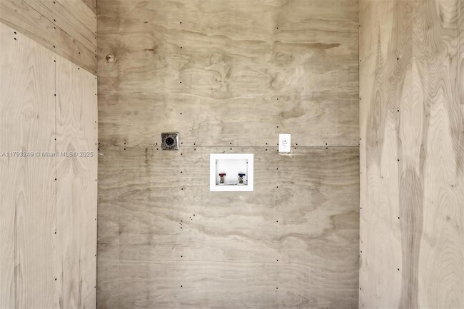 Building Photo - 11790 SW 34th St