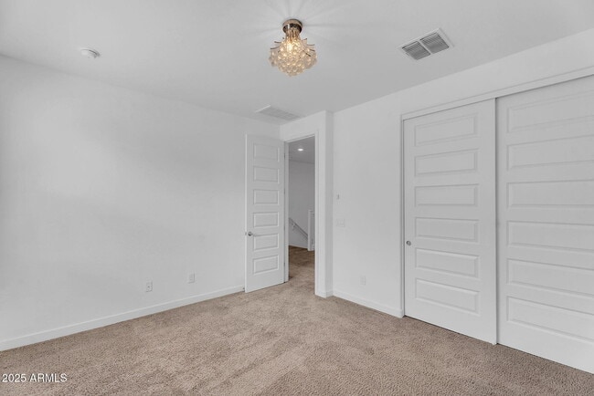 Building Photo - 1159 E Sabino Dr