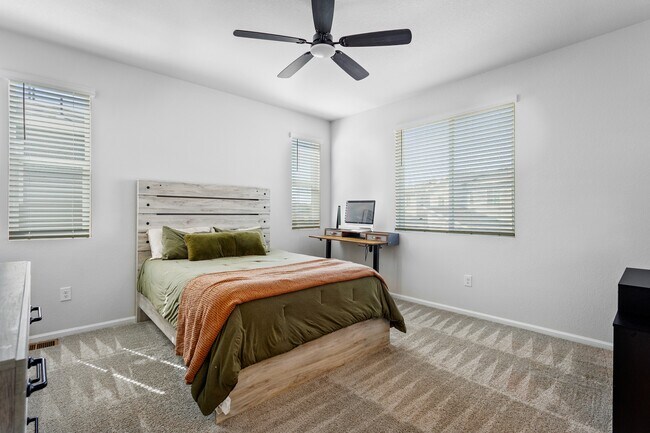 Building Photo - 1623 S Andes Cir