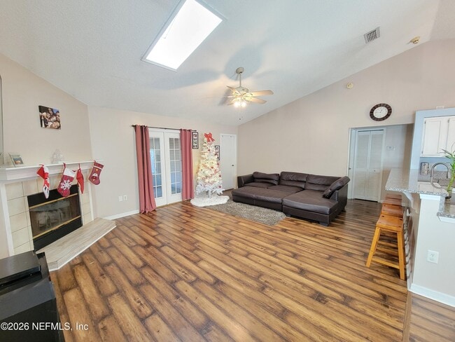 Building Photo - 1579 Graduation Ln