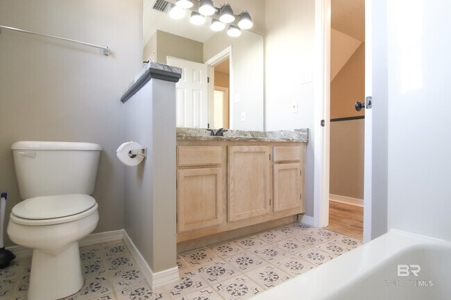 Building Photo - 7943 Audubon Dr