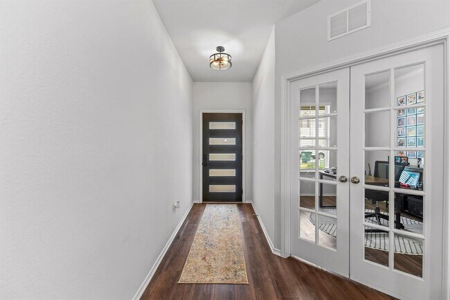 Building Photo - 469 Grace Lilly Dr