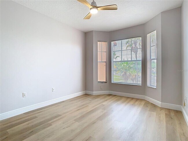 Building Photo - 5560 Metrowest Blvd