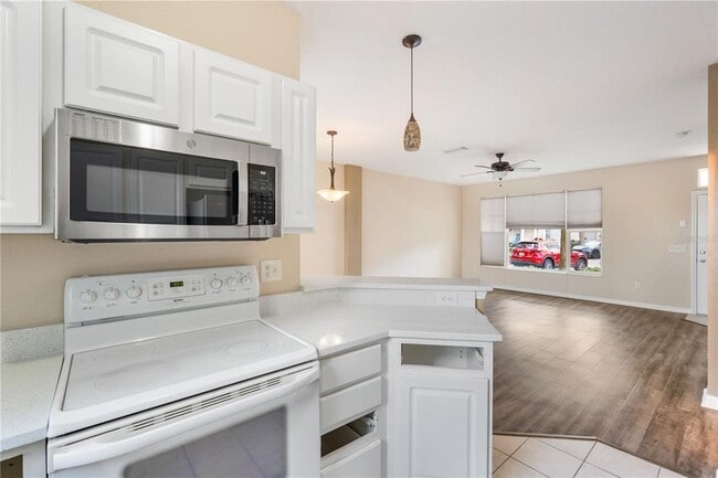 Building Photo - 12429 Country White Cir