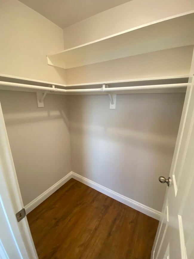 Building Photo - Luxurious 3 Bedroom Cypress Townhouse for Rent!