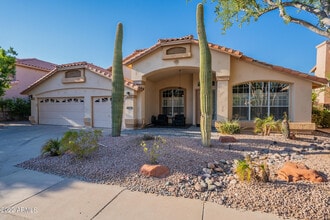 Building Photo - 4878 W Carla Vista Ct