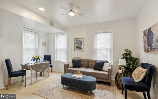 Building Photo - 42 E Haines St