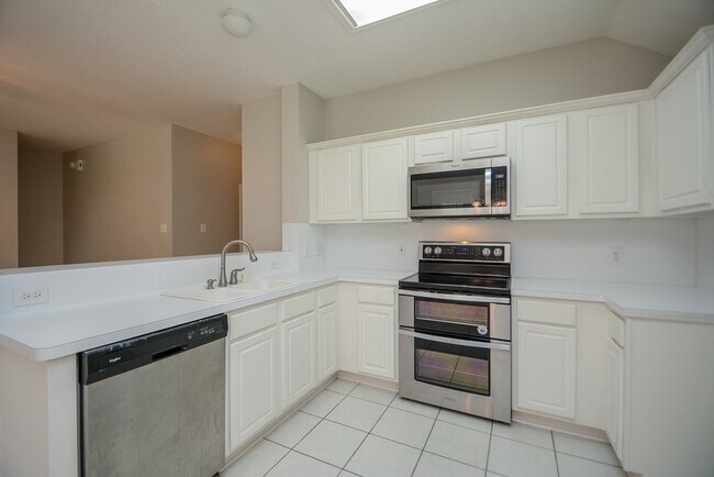 Building Photo - 5226 Flax Bourton St