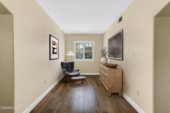 Building Photo - 406 Granite Hills St